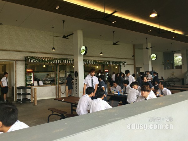 專科生去新加坡留學規(guī)劃 ?粕バ录悠铝魧W規(guī)劃
