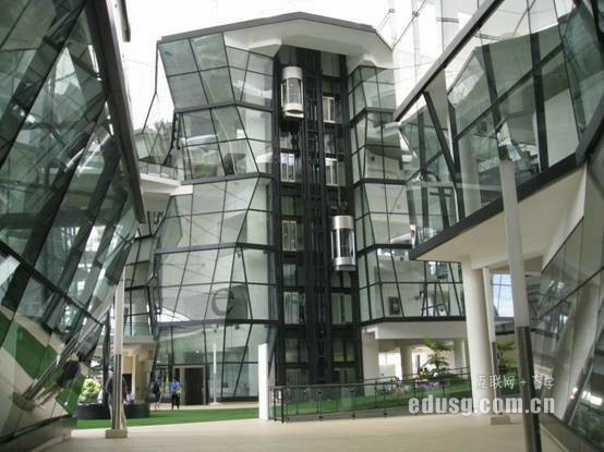 新加坡如何報名小學——母子陪讀