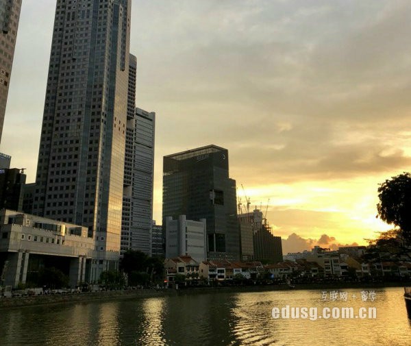 新加坡PSB學院公共關系課程