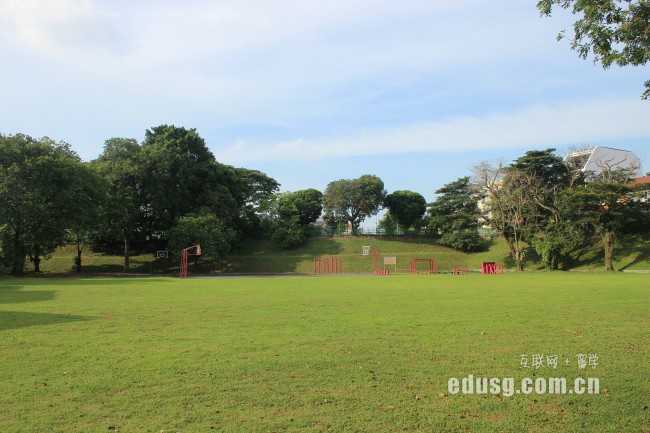 新加坡上小學(xué)