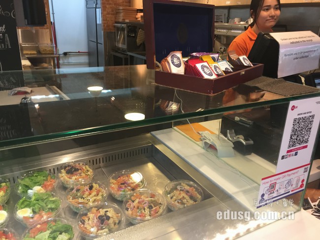 新加坡有名小學(xué)