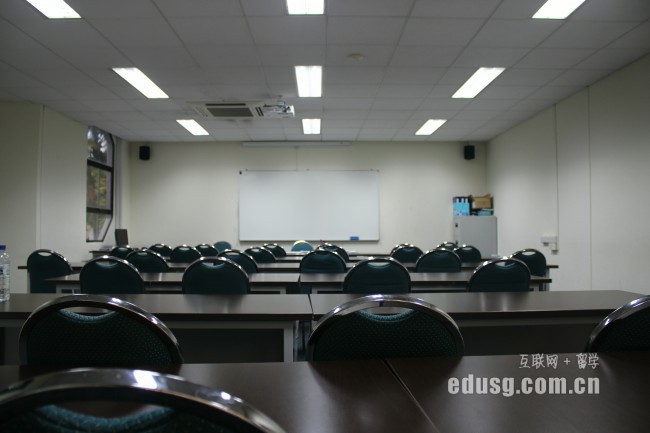 新加坡公立大學本科申請條件