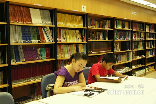 本科畢業留學新加坡