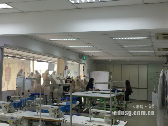 新加坡碩士留學申請報名需要準備什么材料