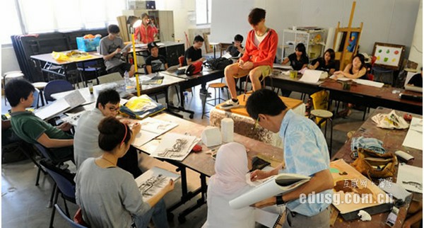 新加坡大學(xué)研究生獎學(xué)金申請