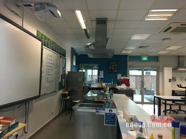 奧克蘭大學計算機專業研究生