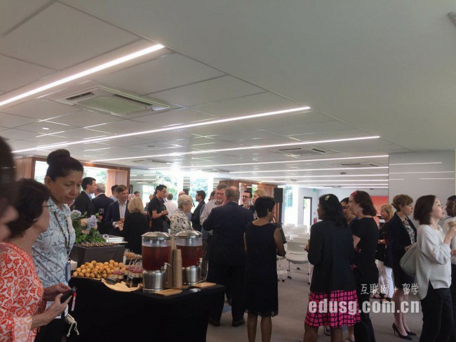 新加坡財經管理學院學生簽證申請材料