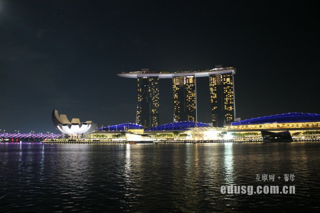 奧克蘭大學預科畢業可直接上本科嗎