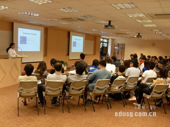 在新加坡留學就業