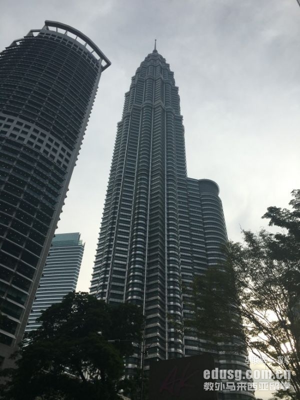 RоՈ