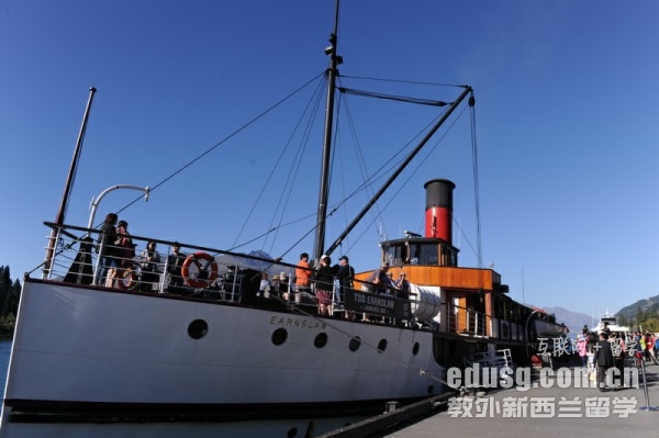 去新西蘭讀計算機好還是讀工程好