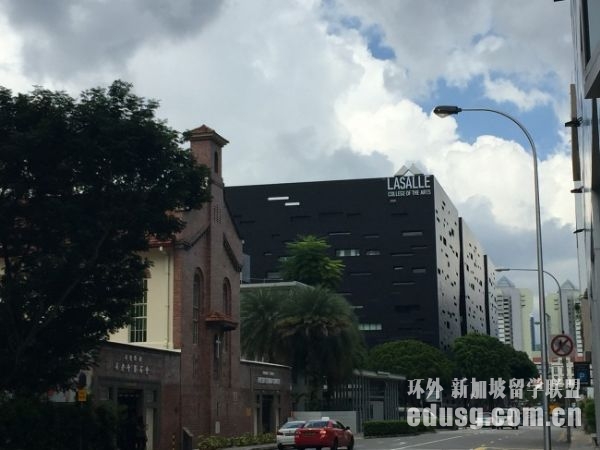 ¼´Wȫ
