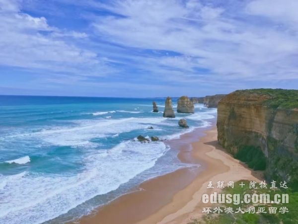 澳大利亞申請大學(xué)時(shí)間