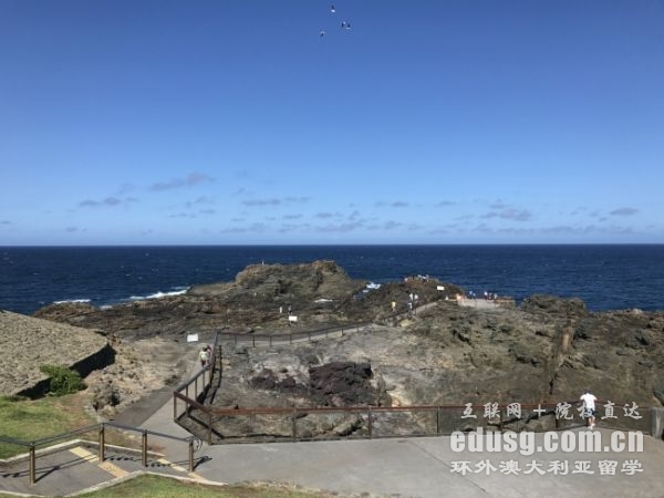 澳大利亞申請大學(xué)時(shí)間