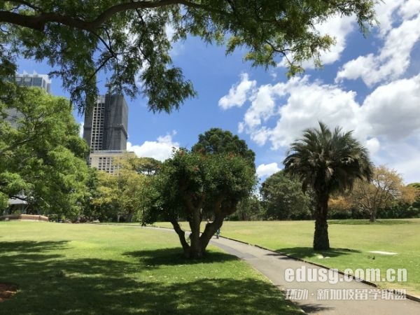 英國留學讀研條件