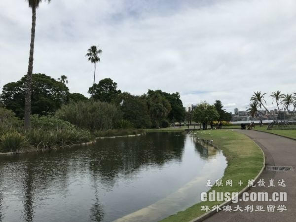 澳大利亞研究生幾月開(kāi)學(xué)