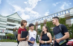 jcu¼